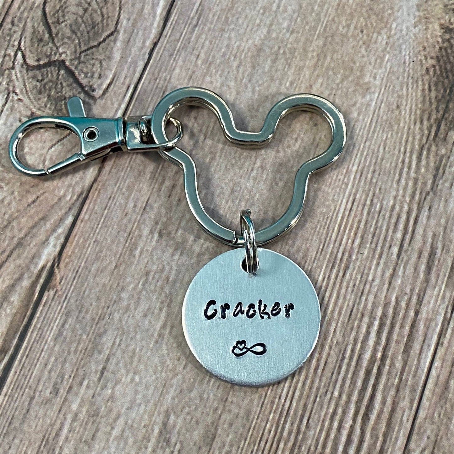 MOUSE SHAPED KEYCHAIN