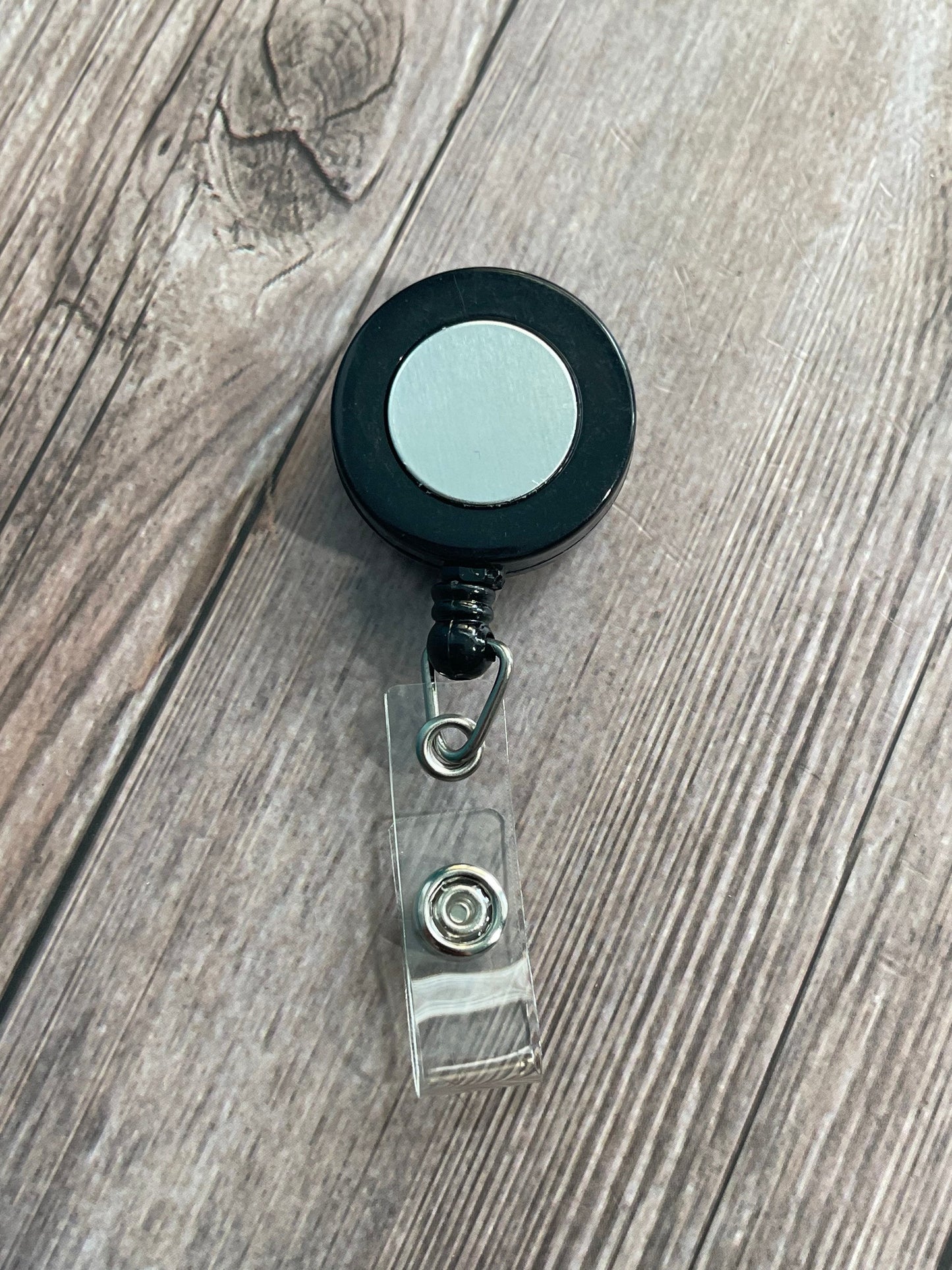 PET LOVER BADGE REEL