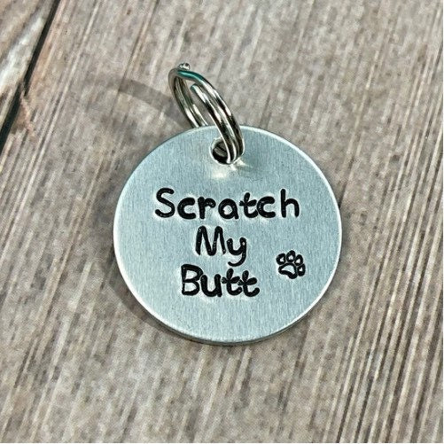 “SCRATCH MY BUTT” Fun Tag
